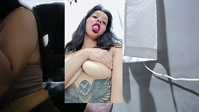 ladynemesis online show from 10/30/25, 09:37