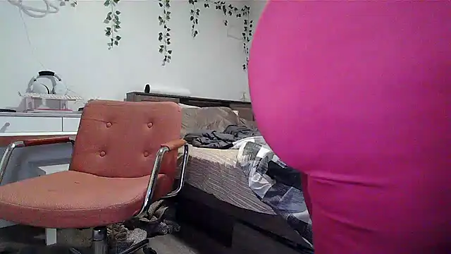 Kittyymaze1 online show from 11/28/25, 01:25