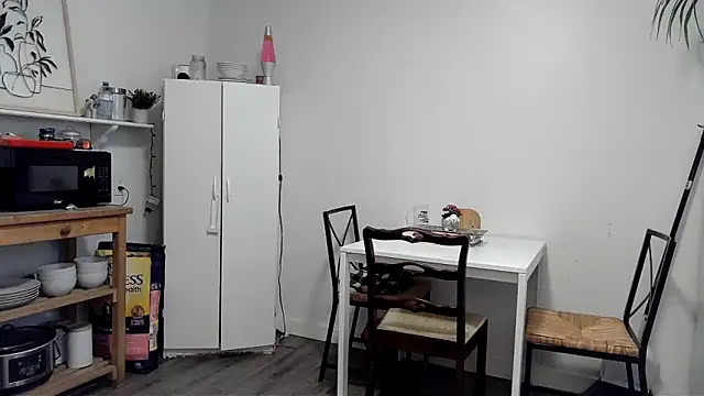 Kittyymaze1 online show from 04/01/26, 12:39