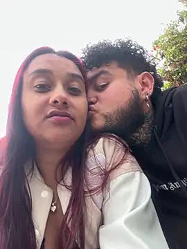 Cafeziitha02 online show from 10/20/25, 09:26