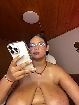 Isabella boobd online show from 04/16/26, 09:39