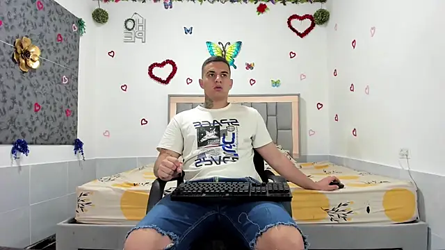 simookeler online show from 09/11/25, 12:55