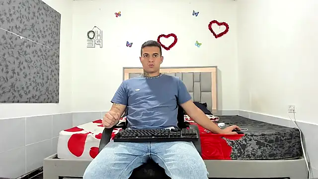 simookeler online show from 10/01/25, 03:01