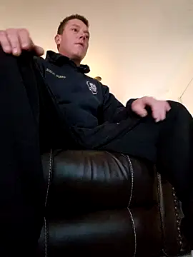 Bigtater1999 online show from 03/18/25, 01:53