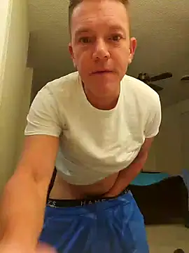 Bigtater1999 online show from 10/08/25, 11:24