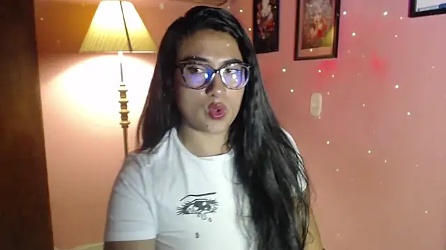 bunnyemilyrose36 online show from 04/29/26, 08:29