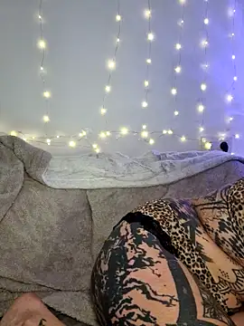 lizzardqueeen online show from 02/18/26, 03:57