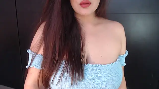 AdharaLujan online show from 03/21/25, 03:57