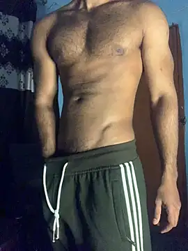 Snapshot of Vampire_xoxo chatting on 12/06/24, 12:05 Vampire xoxo online show from 12/06/24, 12:05