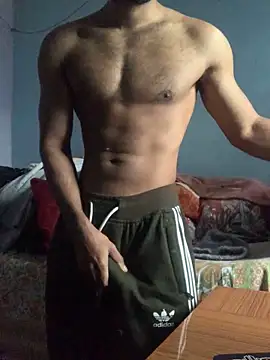 Snapshot of Vampire_xoxo chatting on 12/27/24, 08:24 Vampire xoxo online show from 12/27/24, 08:24