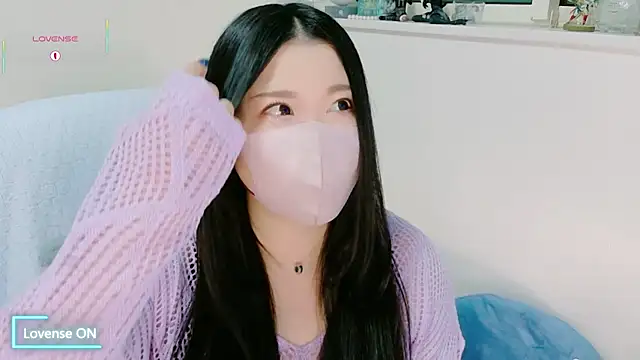 Snapshot of yukinko_o_ chatting on 05/21/26, 01:12 yukinko o online show from 05/21/26, 01:12
