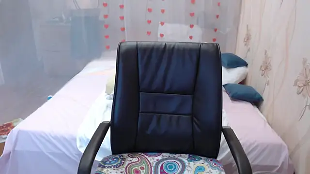 OlgaHottie online show from 10/20/25, 11:27