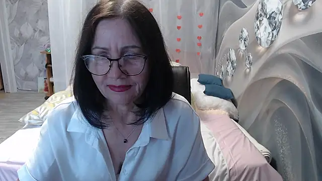 OlgaHottie online show from 02/06/26, 11:30