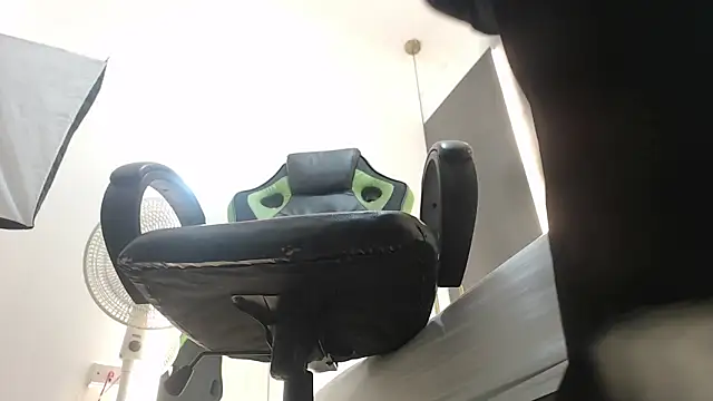 alma fenix online show from 02/12/25, 12:12