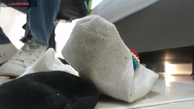 alma fenix online show from 02/15/25, 12:11