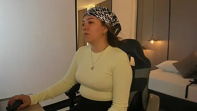 alma fenix online show from 09/24/25, 12:30