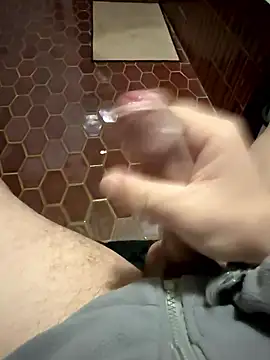 ExMonki 13  online show from 01/07/26, 08:44