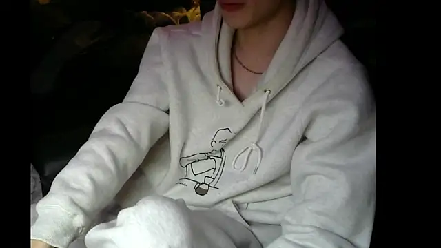 Snapshot of Ray175oo chatting on 02/23/25, 04:13 Ray175oo online show from 02/23/25, 04:13