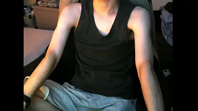 Snapshot of Ray175oo chatting on 10/02/25, 04:03 Ray175oo online show from 10/02/25, 04:03