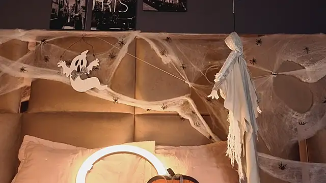 angelinepossy online show from 10/24/25, 09:22