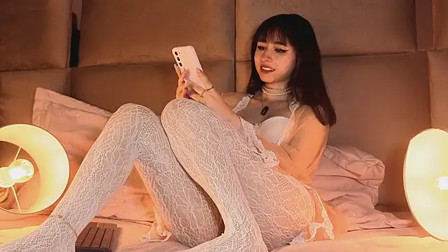 angelinepossy online show from 11/25/25, 09:48