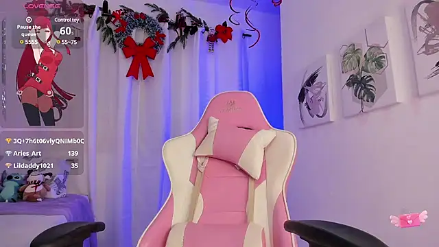 Lia Petite1 online show from 01/27/25, 05:58