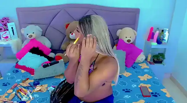 party duo trans online show from 02/25/25, 03:42