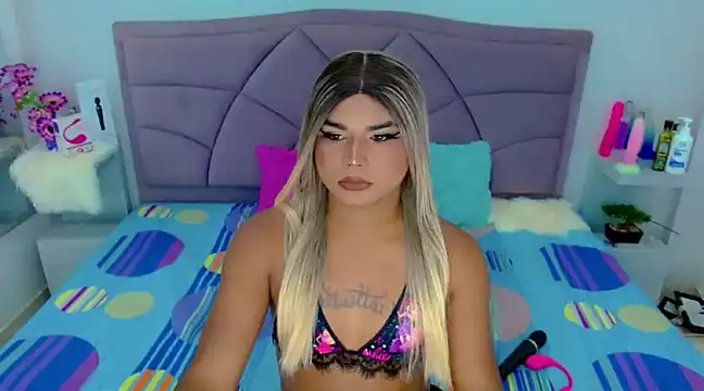 party duo trans online show from 03/15/25, 08:54