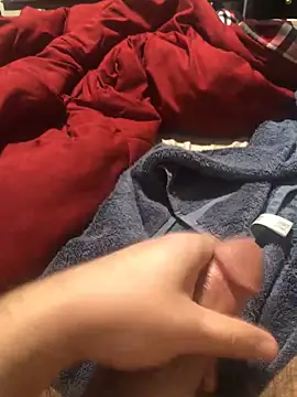 darksmoke011 online show from 02/04/25, 06:36