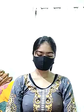 Arisha- online show from 02/24/25, 02:08