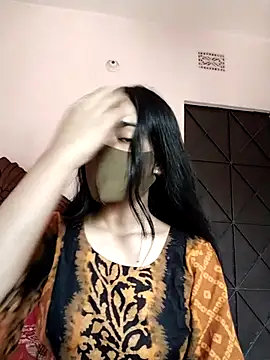 Arisha- online show from 11/29/25, 08:28