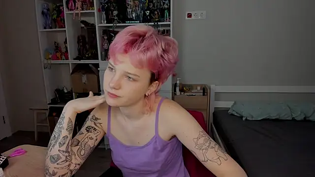 School Love online show from 01/12/26, 07:02