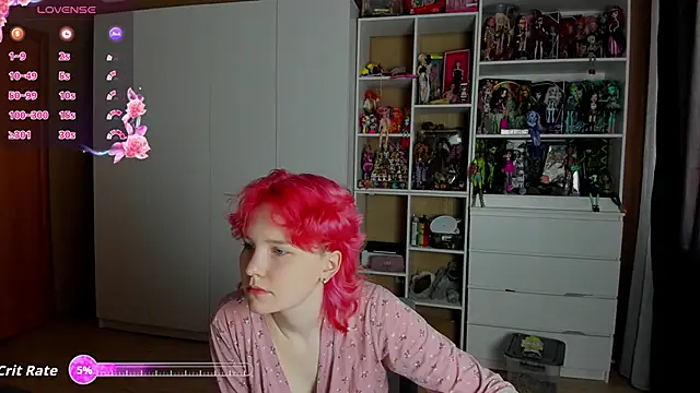 School Love online show from 05/07/26, 07:03