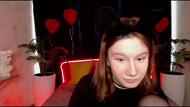 EnigmaSee online show from 03/08/25, 04:45