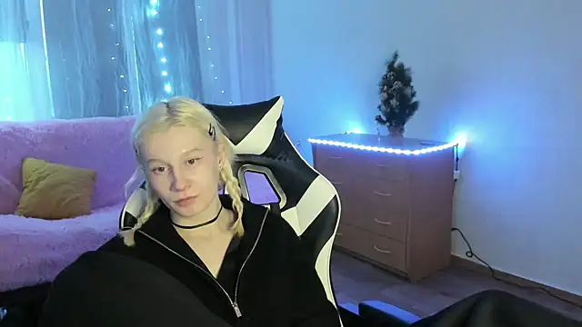 EnigmaSee online show from 01/16/26, 02:15