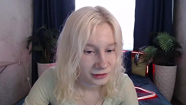 EnigmaSee online show from 03/30/26, 02:01