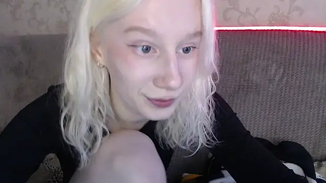 EnigmaSee online show from 04/11/26, 02:16