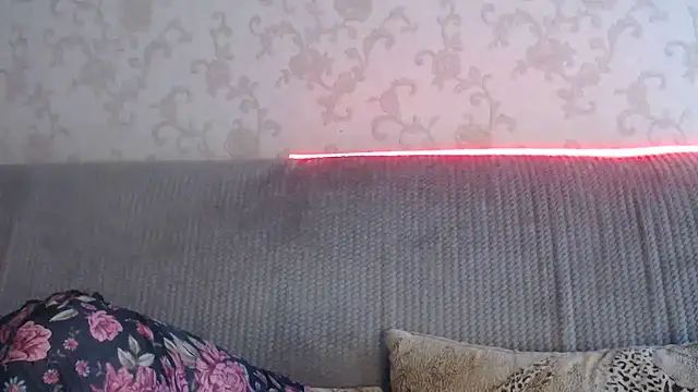 Snapshot of EnigmaSee chatting on 07/19/26, 02:15 EnigmaSee online show from 07/19/26, 02:15