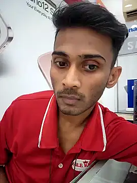 Snapshot of JOHN_LEE_DEREK chatting on 01/17/25, 09:39 JOHN LEE DEREK online show from 01/17/25, 09:39