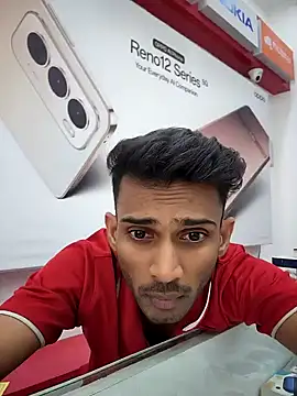 Snapshot of JOHN_LEE_DEREK chatting on 01/18/25, 07:07 JOHN LEE DEREK online show from 01/18/25, 07:07