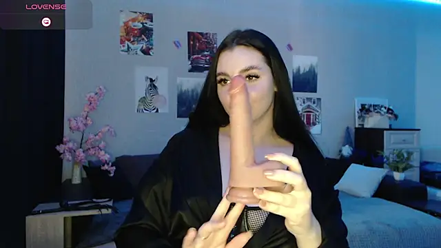 Fluffy Tiffy online show from 02/24/25, 05:00