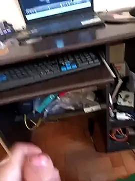 lobomisterioso13 online show from 11/12/25, 11:54