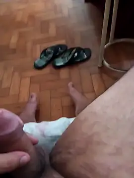 lobomisterioso13 online show from 12/18/25, 04:35