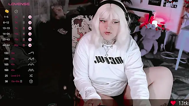 noori  hope online show from 02/24/25, 09:31