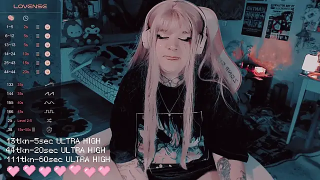 noori  hope online show from 11/12/25, 09:03