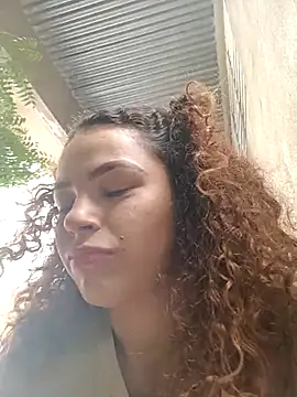 Mommy-Hot online show from 03/04/25, 06:29