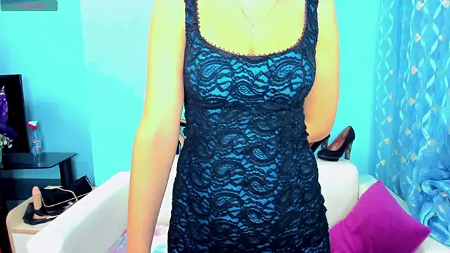 LindaaLu online show from 02/02/26, 03:16