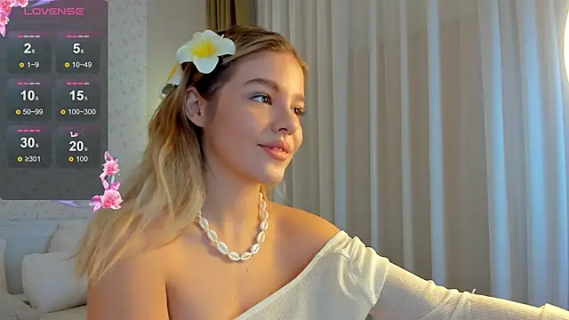 Anna Robinson online show from 01/26/25, 01:20