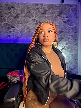 Melany Williams online show from 11/24/25, 01:11