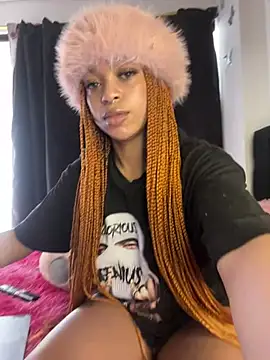 Melany Williams online show from 04/13/26, 01:38